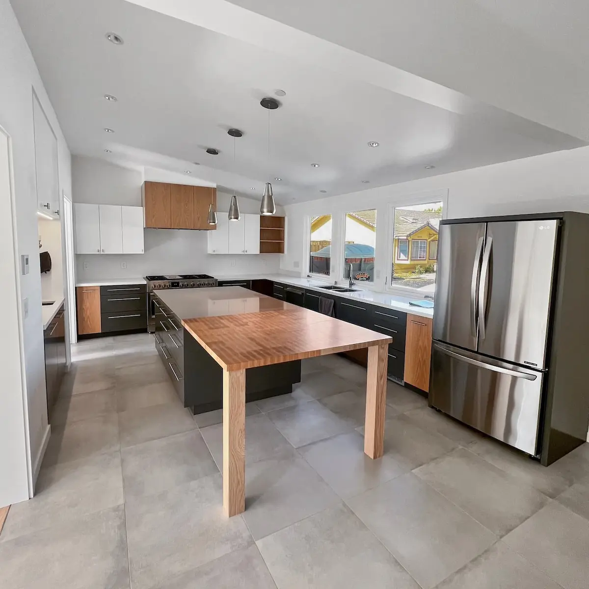 Open-layout kitchen remodeling in Cupertino, CA